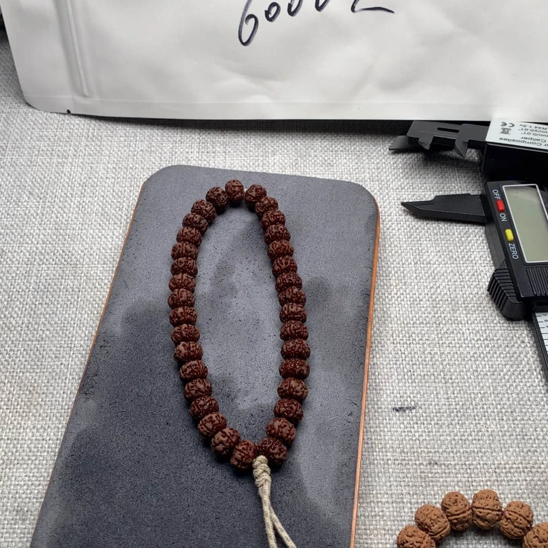 金刚菩提吊坠张*老树王