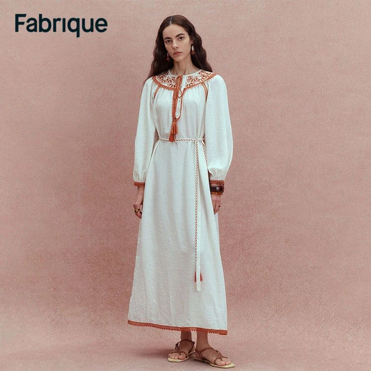 Fabrique Antonia帕罗斯白撞色刺绣亚麻V领长袍连衣裙