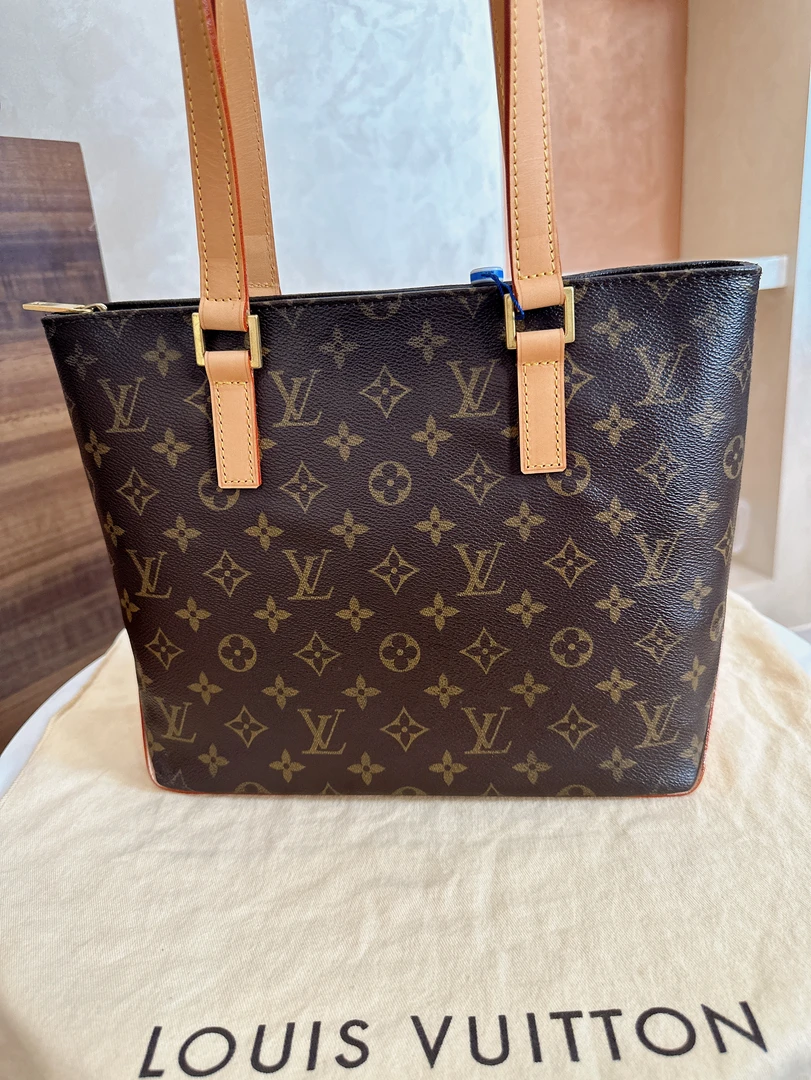 修复品LouisVuitton/路易威登 小号钢琴单肩包换新植鞣革