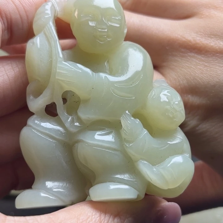 和田玉挂件未镶嵌