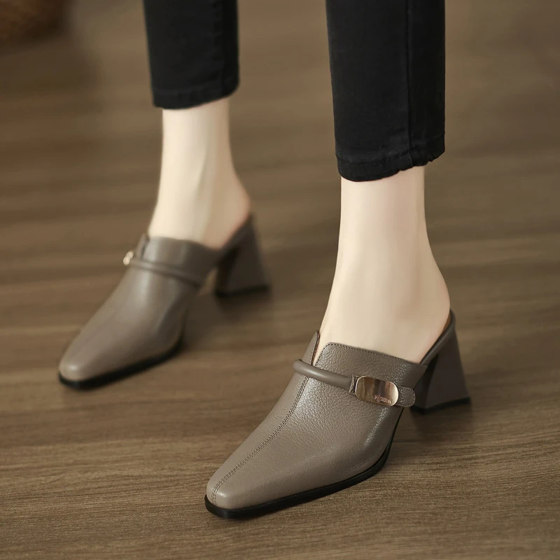 修悦女鞋~6.5cm粗跟包头凉鞋女羊皮高跟鞋外穿凉拖鞋真皮穆勒鞋子