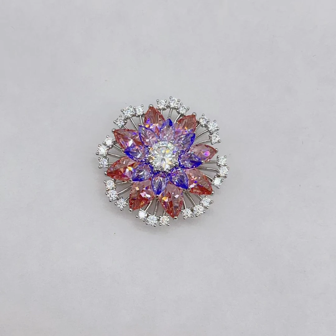 kasiya/卡思雅 铜合金仿水晶胸针 粉紫旋转花环胸针优雅磁吸款