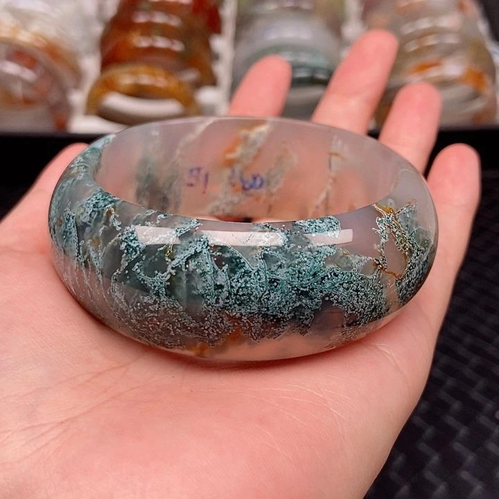 玛瑙/玉髓手镯未镶嵌淡**风