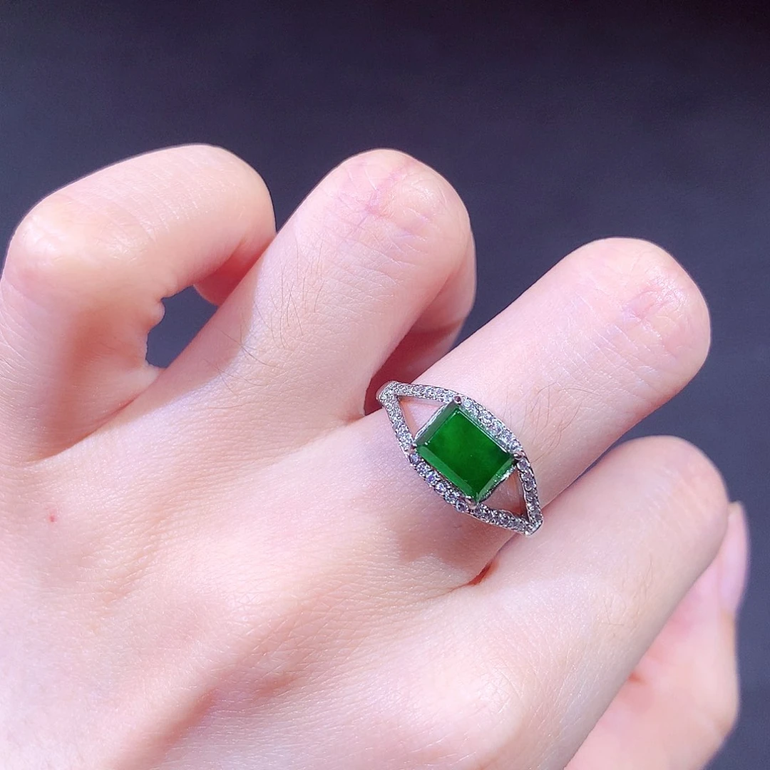 未镶嵌戒指翡翠翡翠