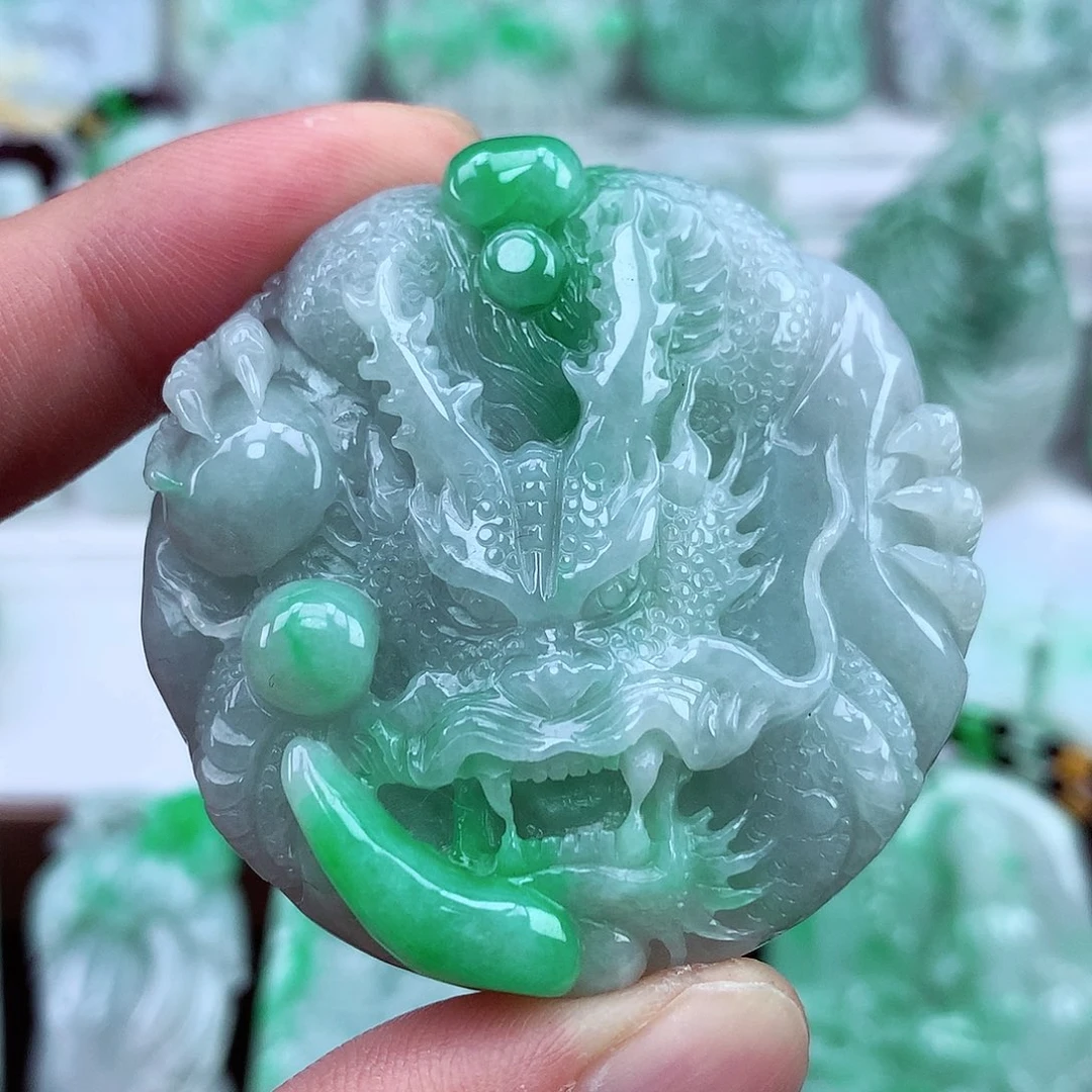 翡翠未镶嵌颈饰翡翠吊坠