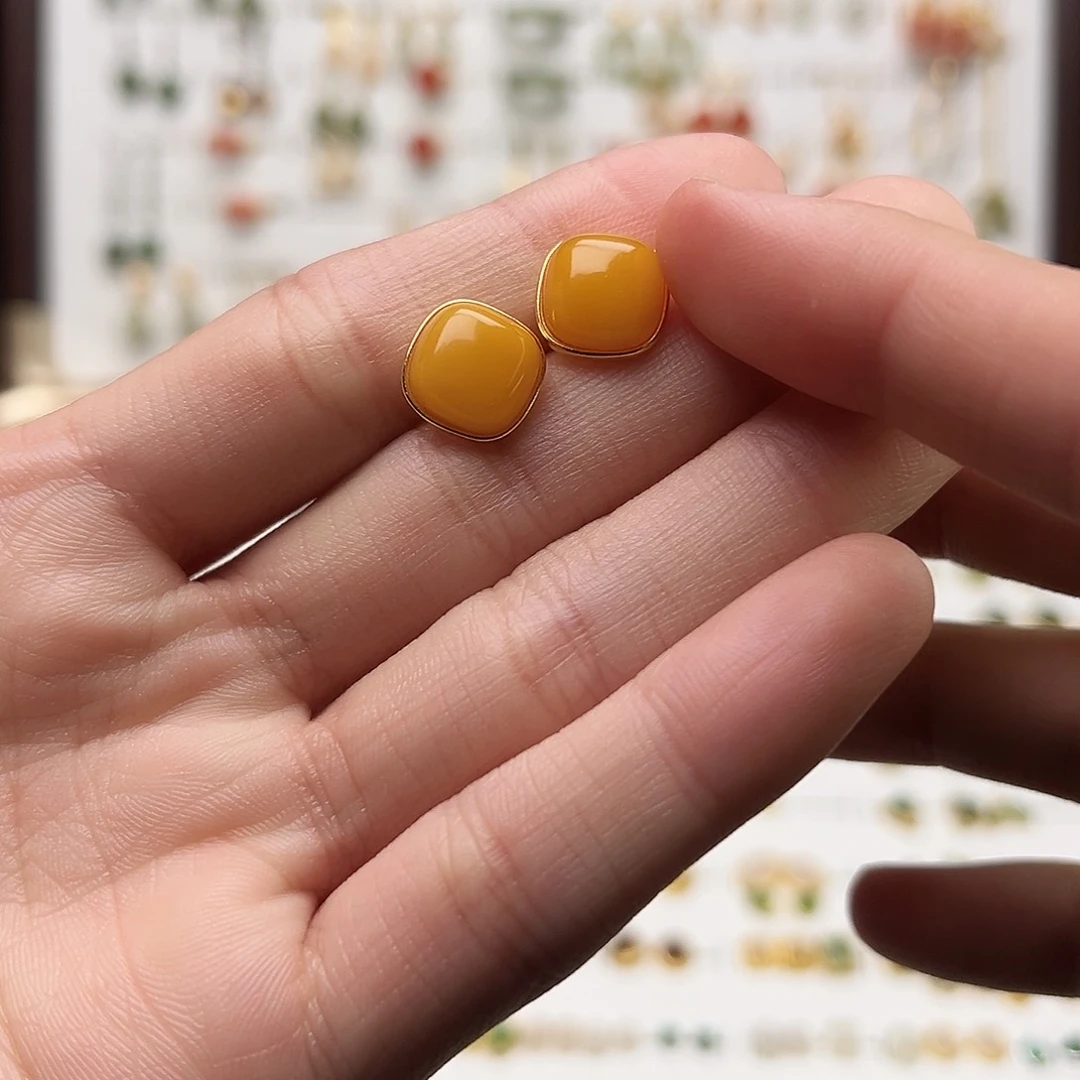 银S925镀金镶嵌和田玉耳饰