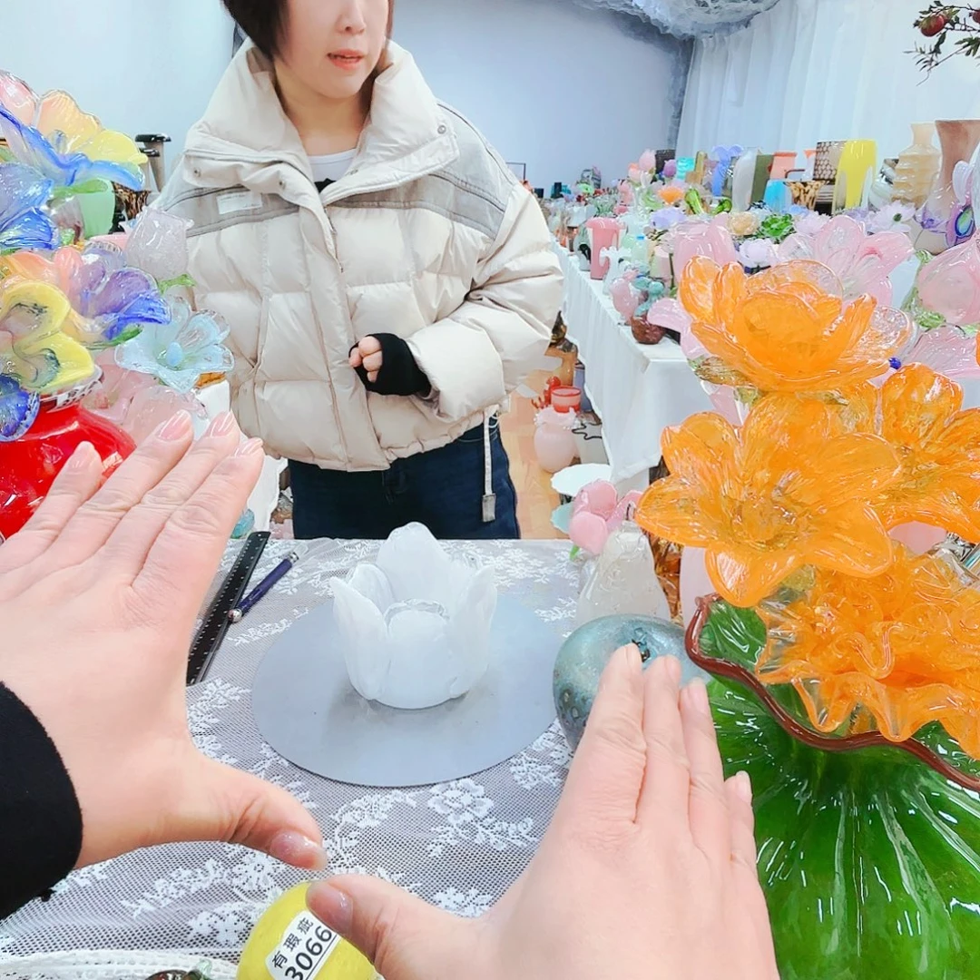 福利不退不换琉璃花瓶艺术品