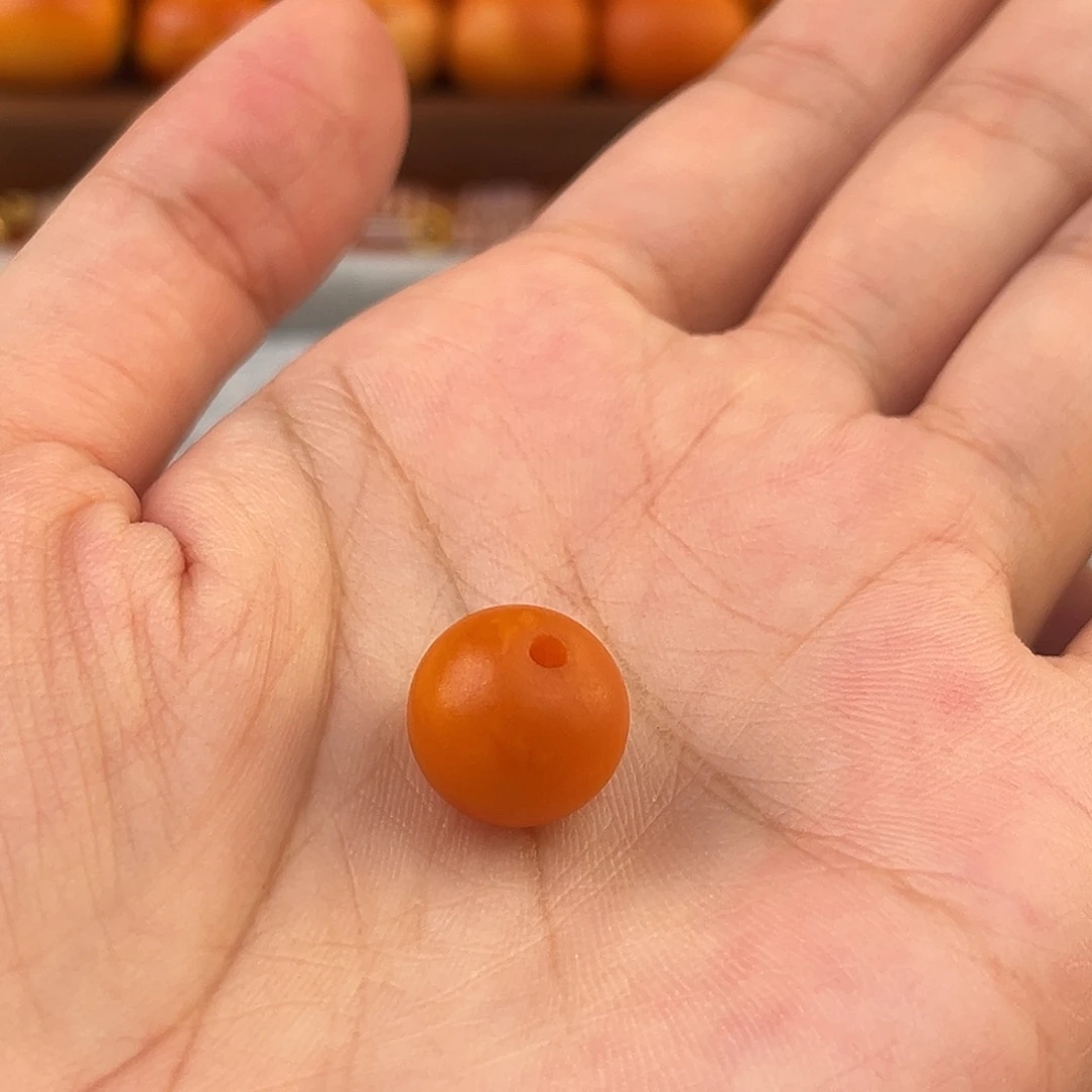 H***A蜜蜡未镶嵌颈饰老蜜蜡