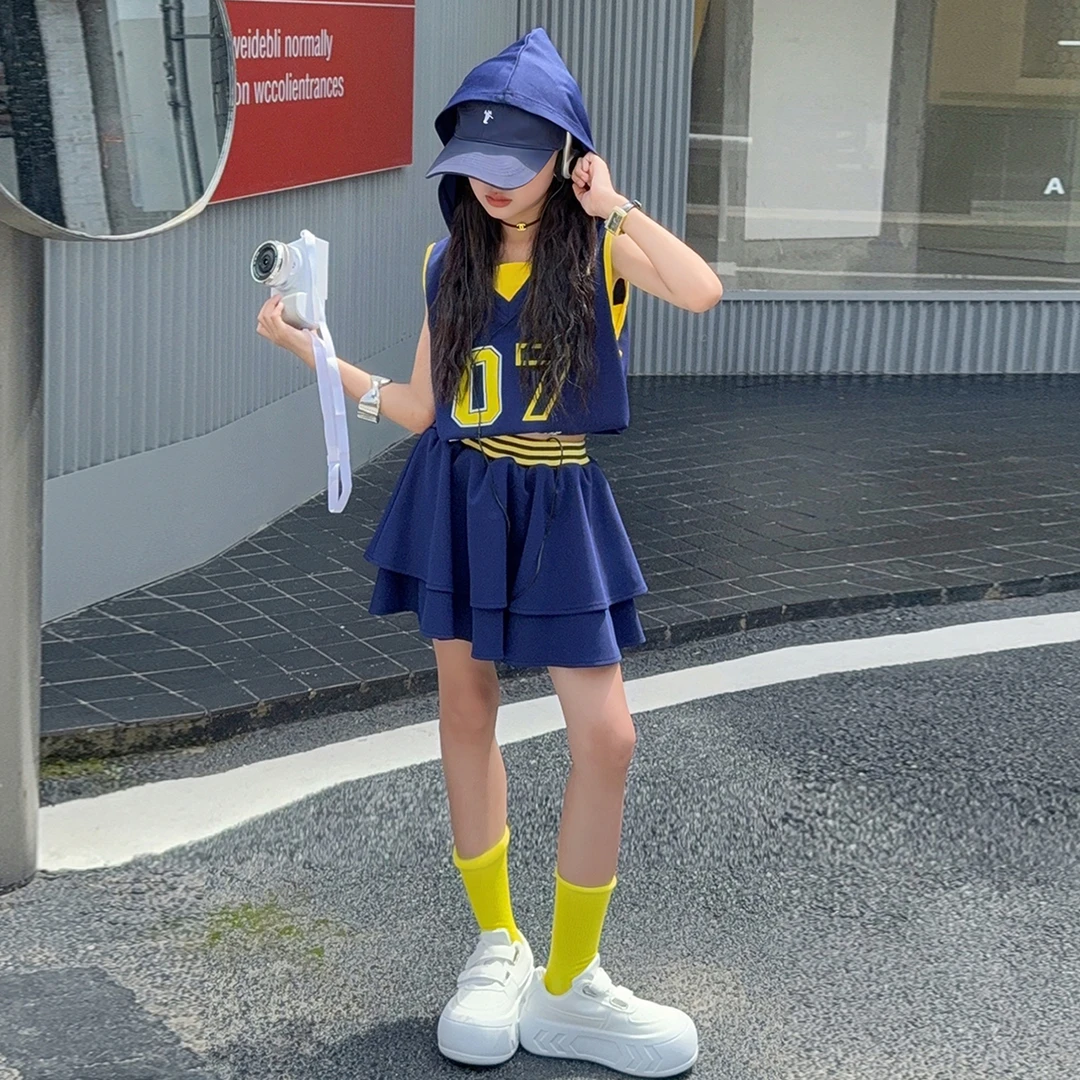 2025新款女童中大童潮酷时尚韩版裤裙洋气运动休闲连帽背心套装潮
