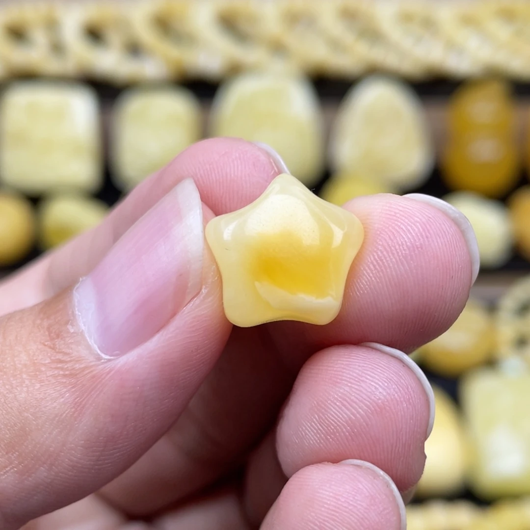 琥珀未镶嵌裸石琥珀蜜蜡