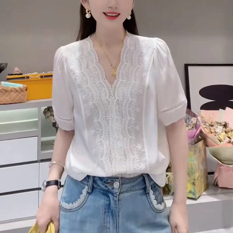 白色V领短袖T恤女2025夏季新款时尚休闲百搭拼接设计感大码上衣潮