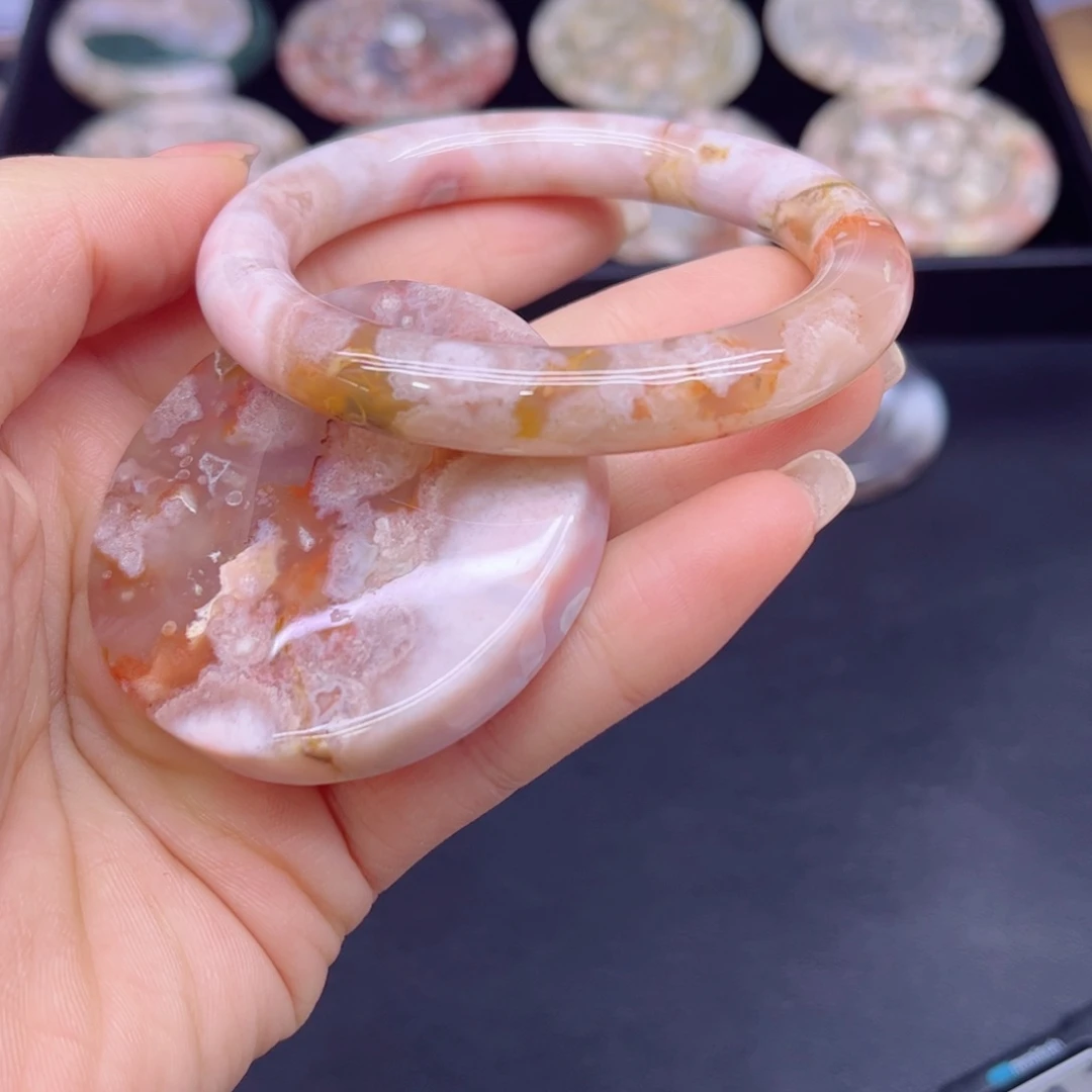 玛瑙/玉髓未镶嵌手镯55