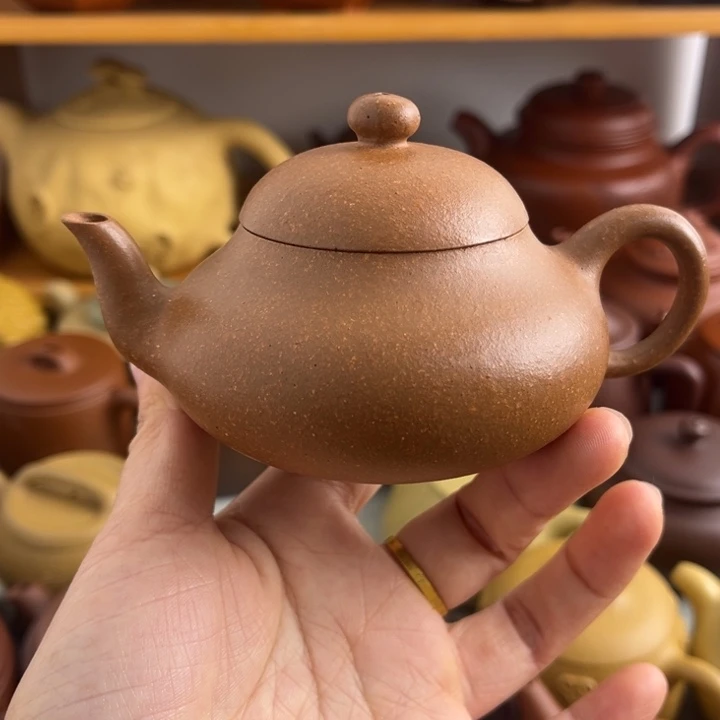 茶壶紫砂120cc黄金段半手