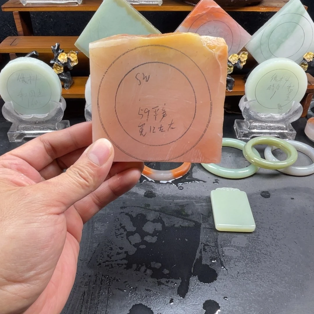 【闪购商品】定制石英质玉?****?加工定制