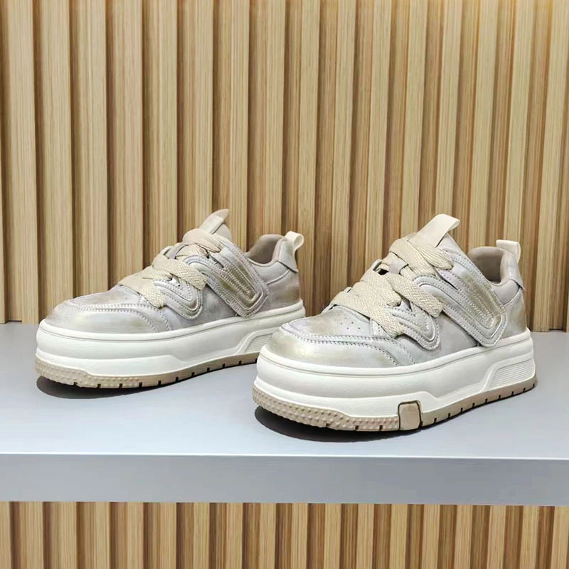 2025春季新款小白鞋女时尚厚底增高休闲运动鞋韩版百搭运动板鞋