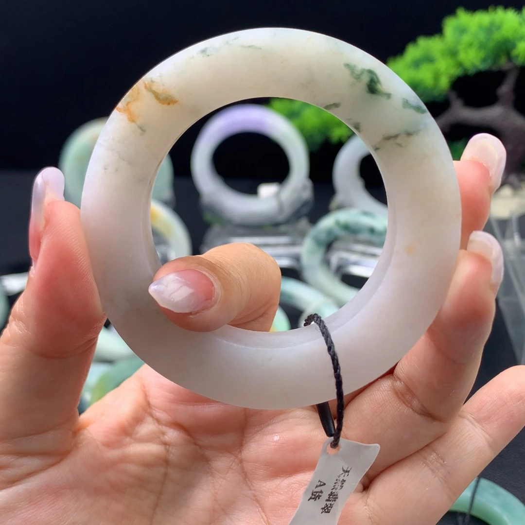 定制翡翠正未镶嵌