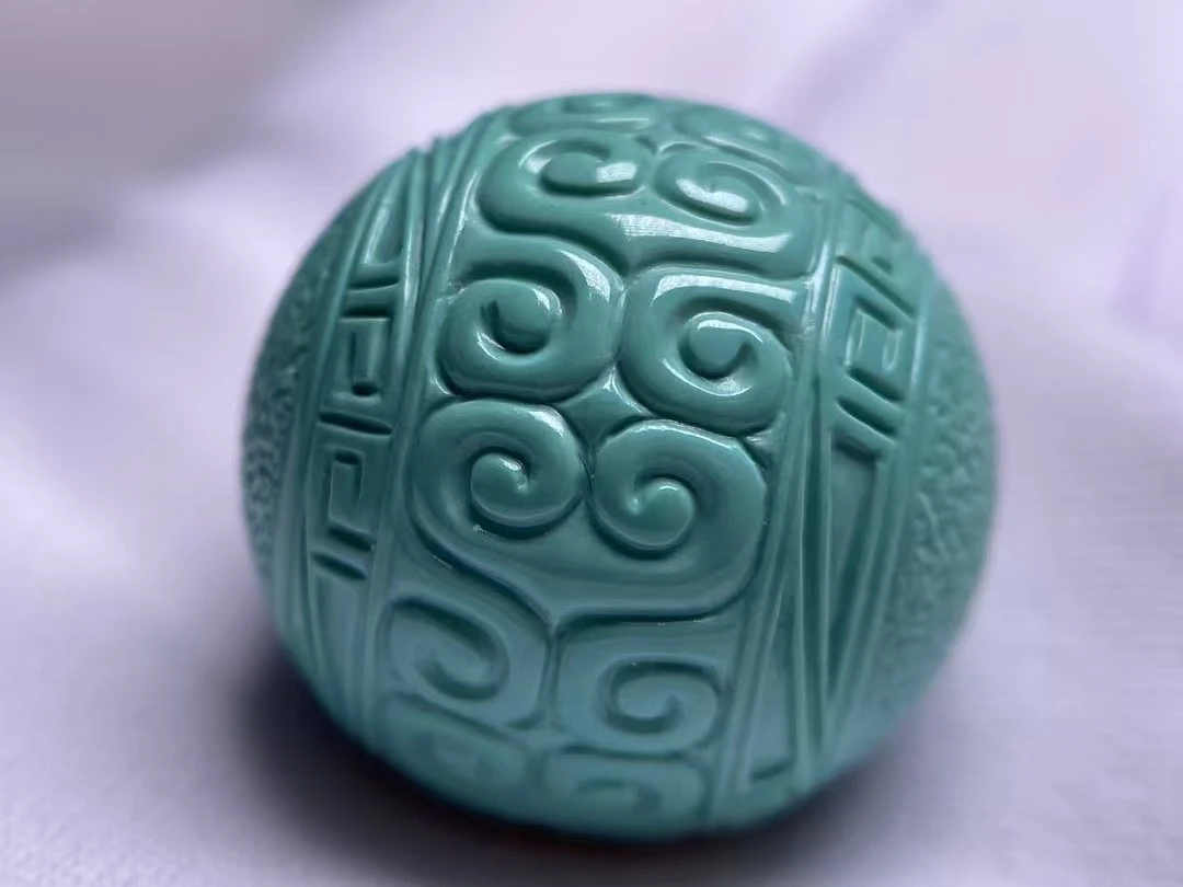 泰鑫绿松石高瓷精品精工雕刻回纹圆珠尺寸18mm吊坠 配饰手工