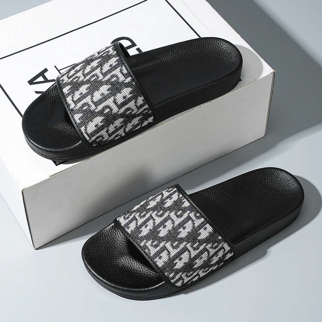 2025新款拖鞋夏季爆款透气一字拖室外穿高端潮流刺绣男女凉鞋