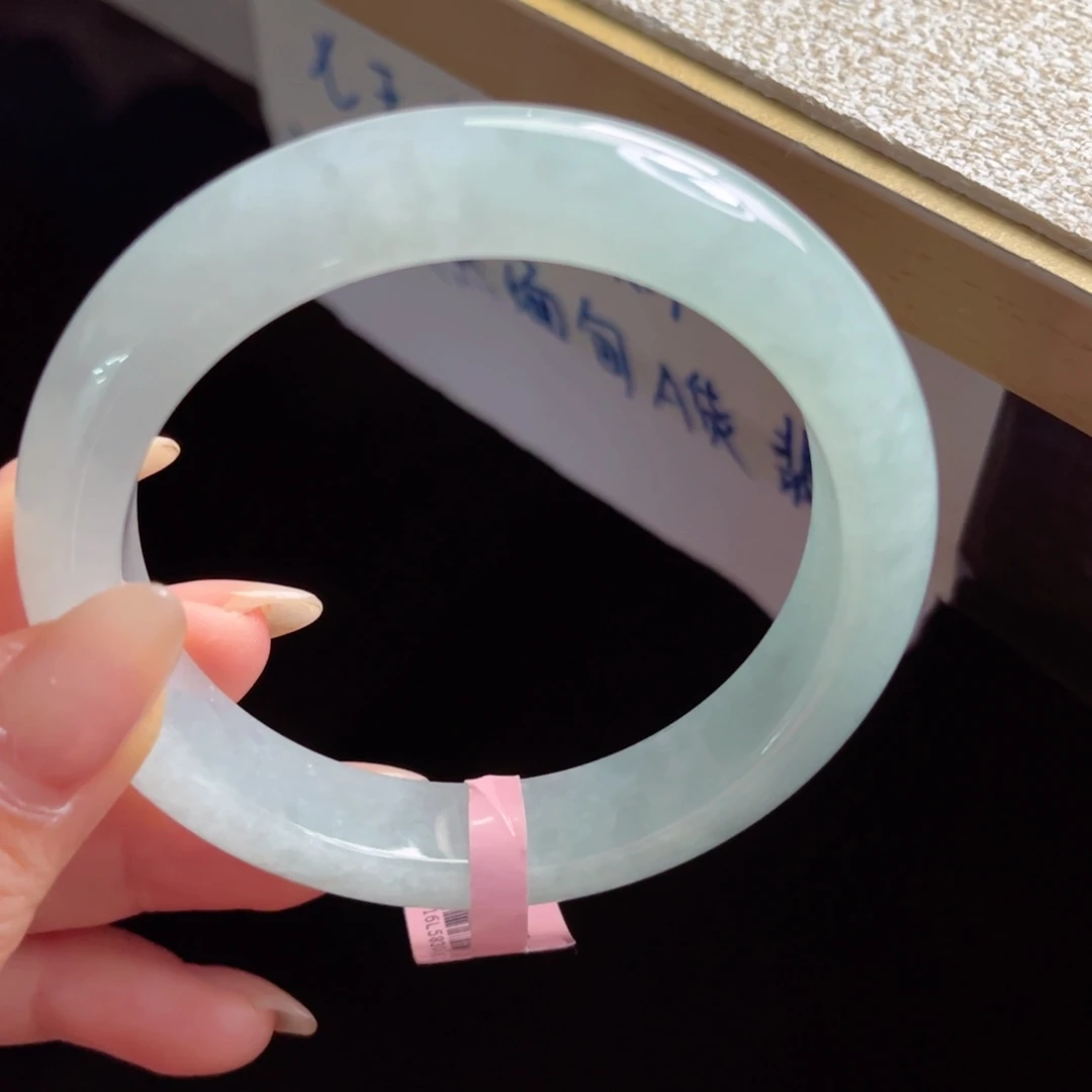 ゛****翡翠未镶嵌手镯手镯