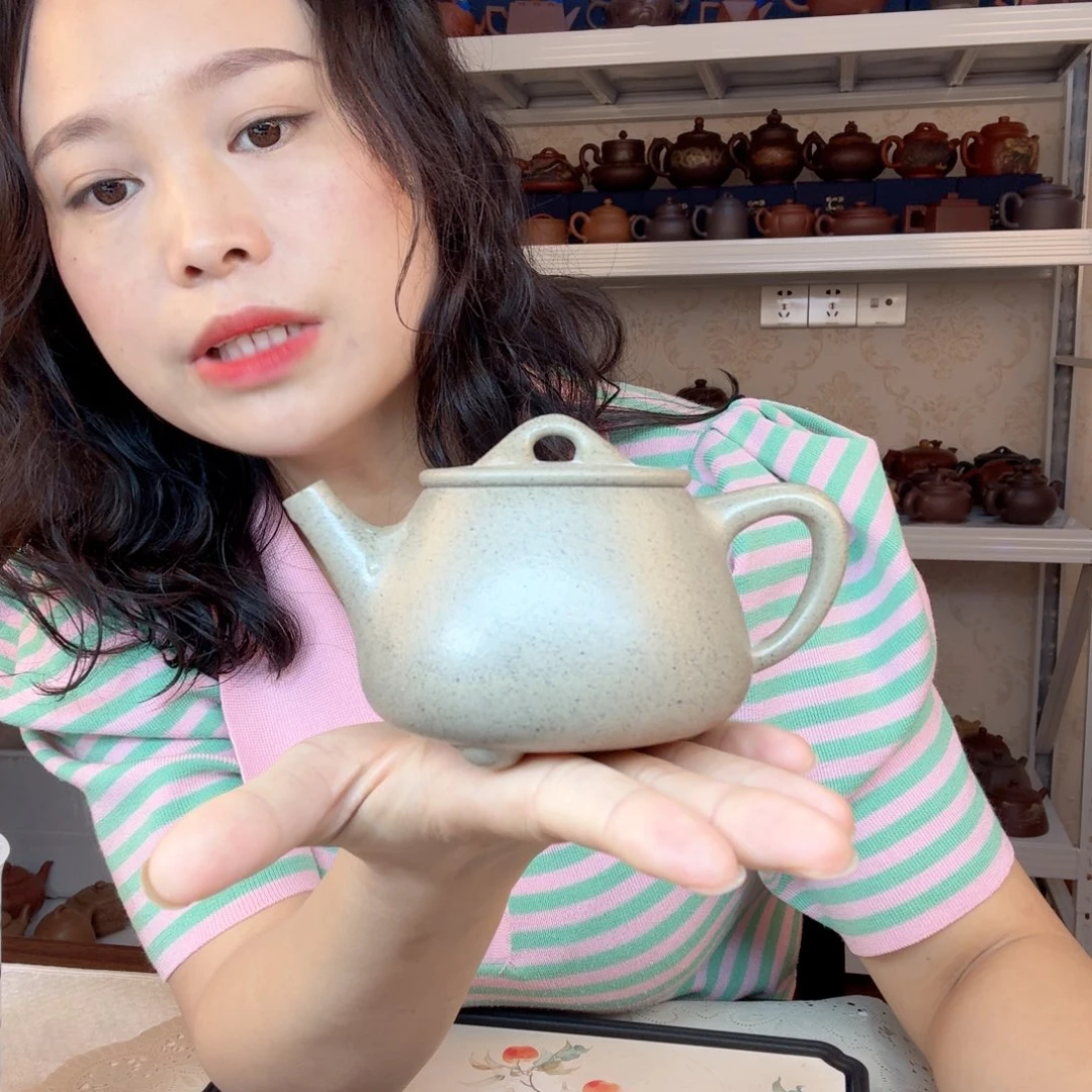 茶壶紫砂精工制作微暇