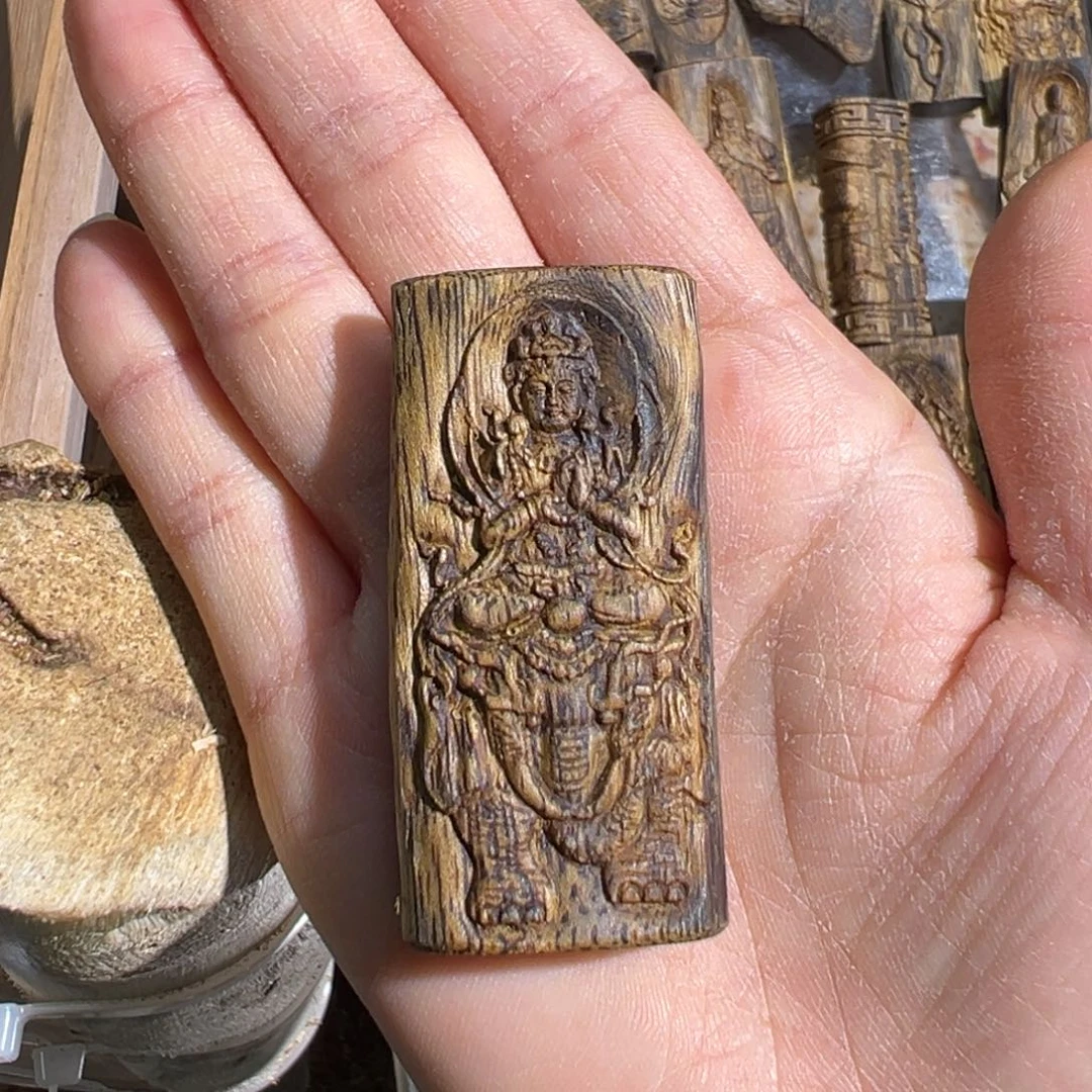 沉香吊坠白棋楠吊坠雕刻10.1克