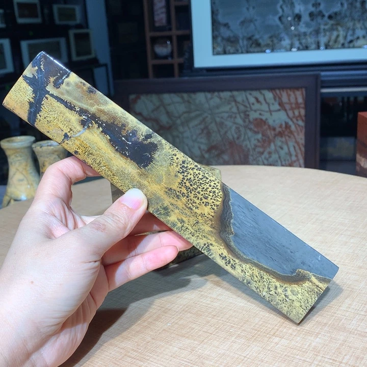 广西国画石摆件，观赏收藏