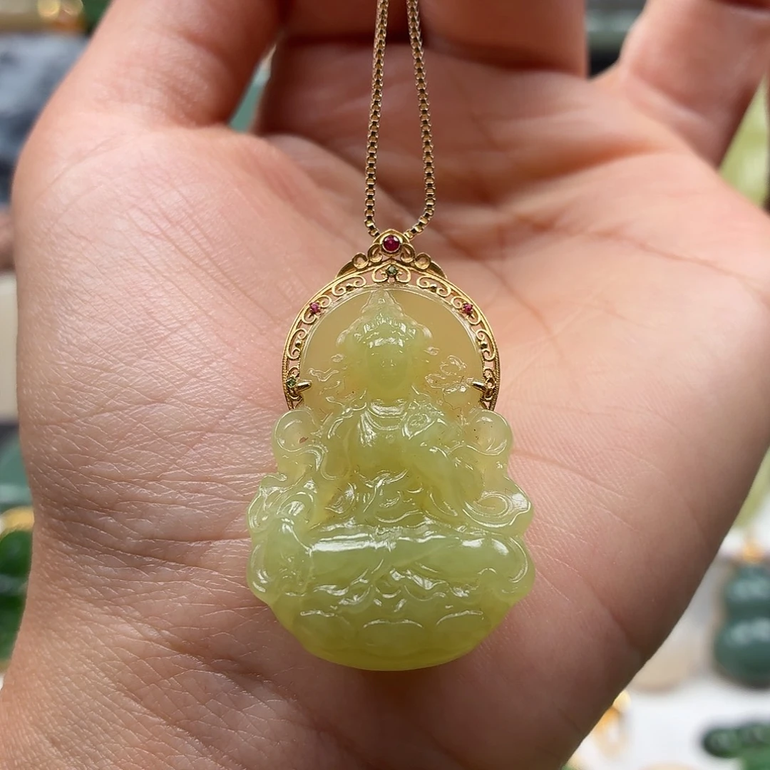 和田玉18K金镶嵌颈饰