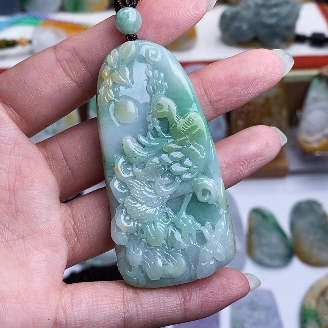 定制翡翠未镶嵌翡翠