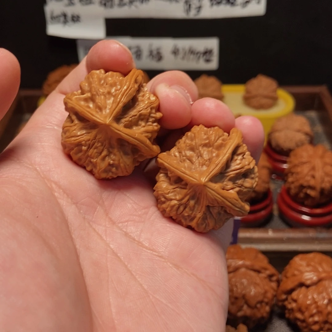 吊坠文玩核桃玉玺3麟39尺6685