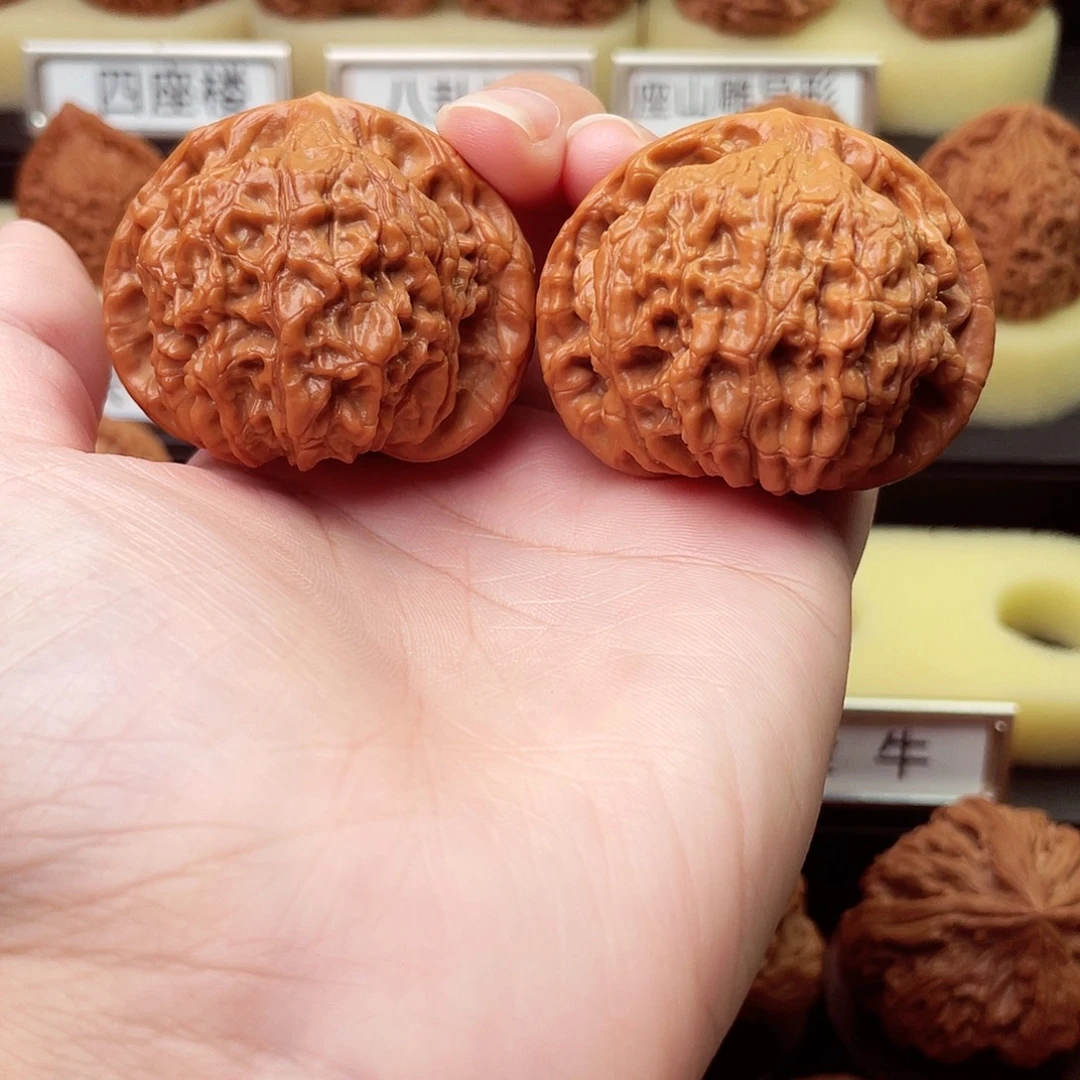 吊坠文玩核桃官帽47尺819