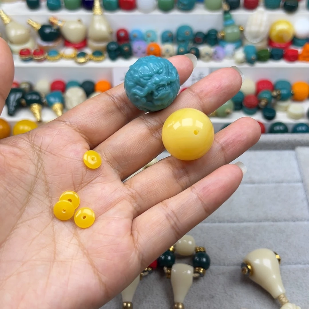 子***龙琉璃颈饰卡24的龙珠➕22的圆珠
