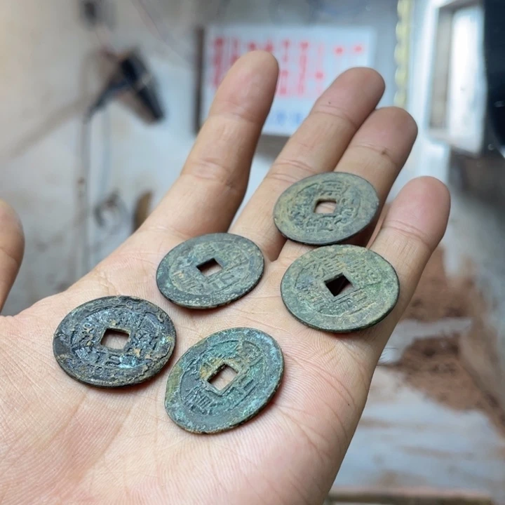 铜现代仿制工艺品