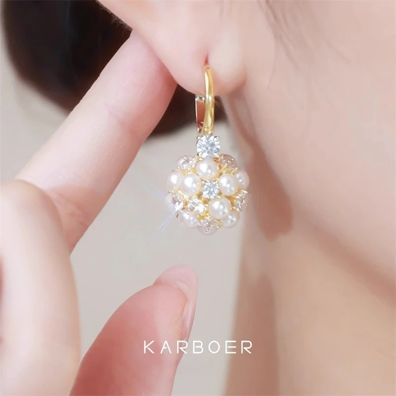 铜合金耳饰 复古小绣球耳环2025新款时尚轻奢耳扣小众设计感耳饰