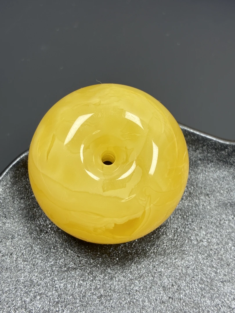 天然原矿焦皮料鸡油黄浓蜡妖花蜜蜡平安扣39mm*24.6mm