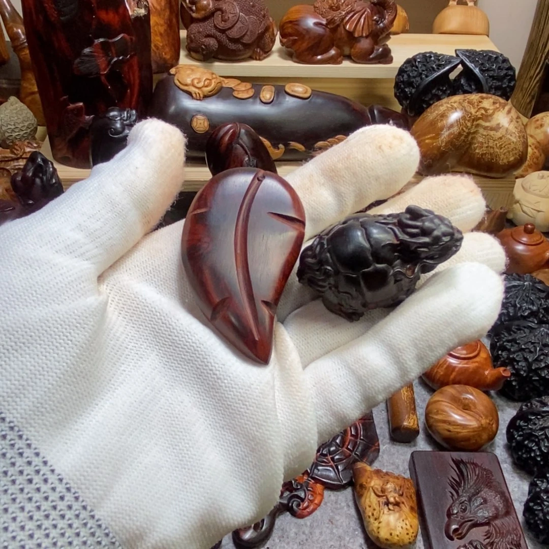 环***界檀香紫檀（小叶紫檀）无事牌小叶紫檀龙龟叶子