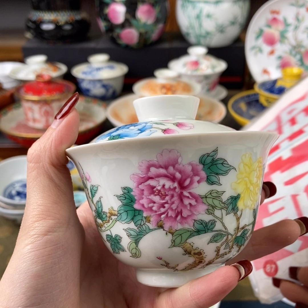 陶瓷艺术家的作品很