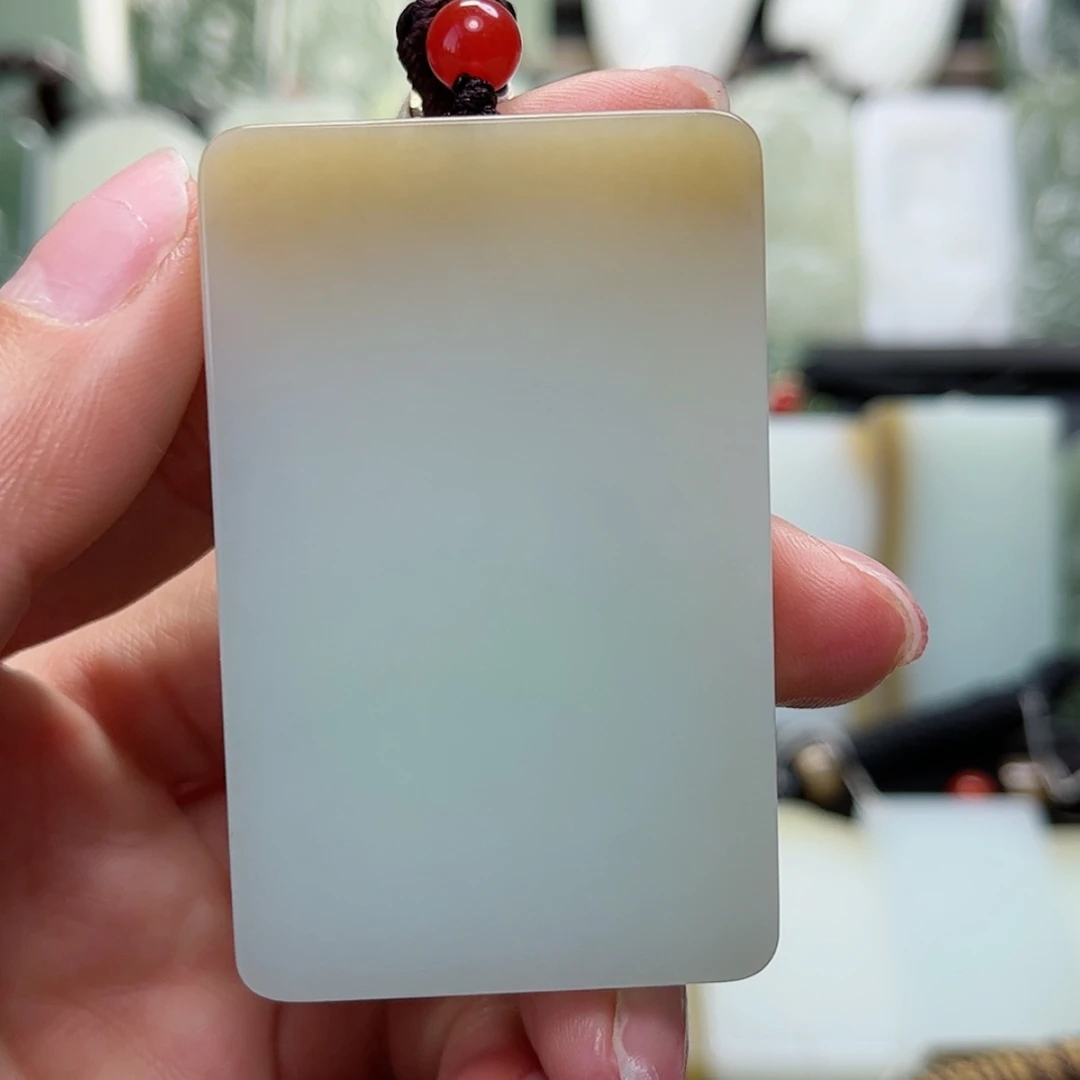 【闪购商品】颈饰未镶嵌和田玉不****肉