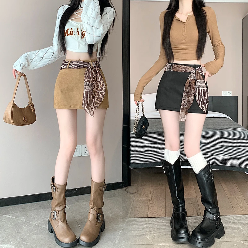 复古百搭短裙2025秋冬新款简约高腰A字裙辣妹时髦显瘦丝巾半身裙
