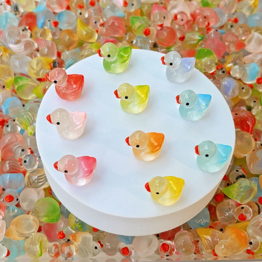 夜光渐变鸭 可爱多色小鸭子 diy树脂配件装饰品创意桌面摆件