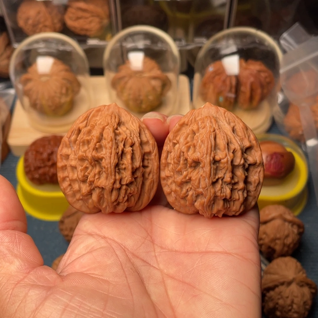 文玩核桃把件42+虎头