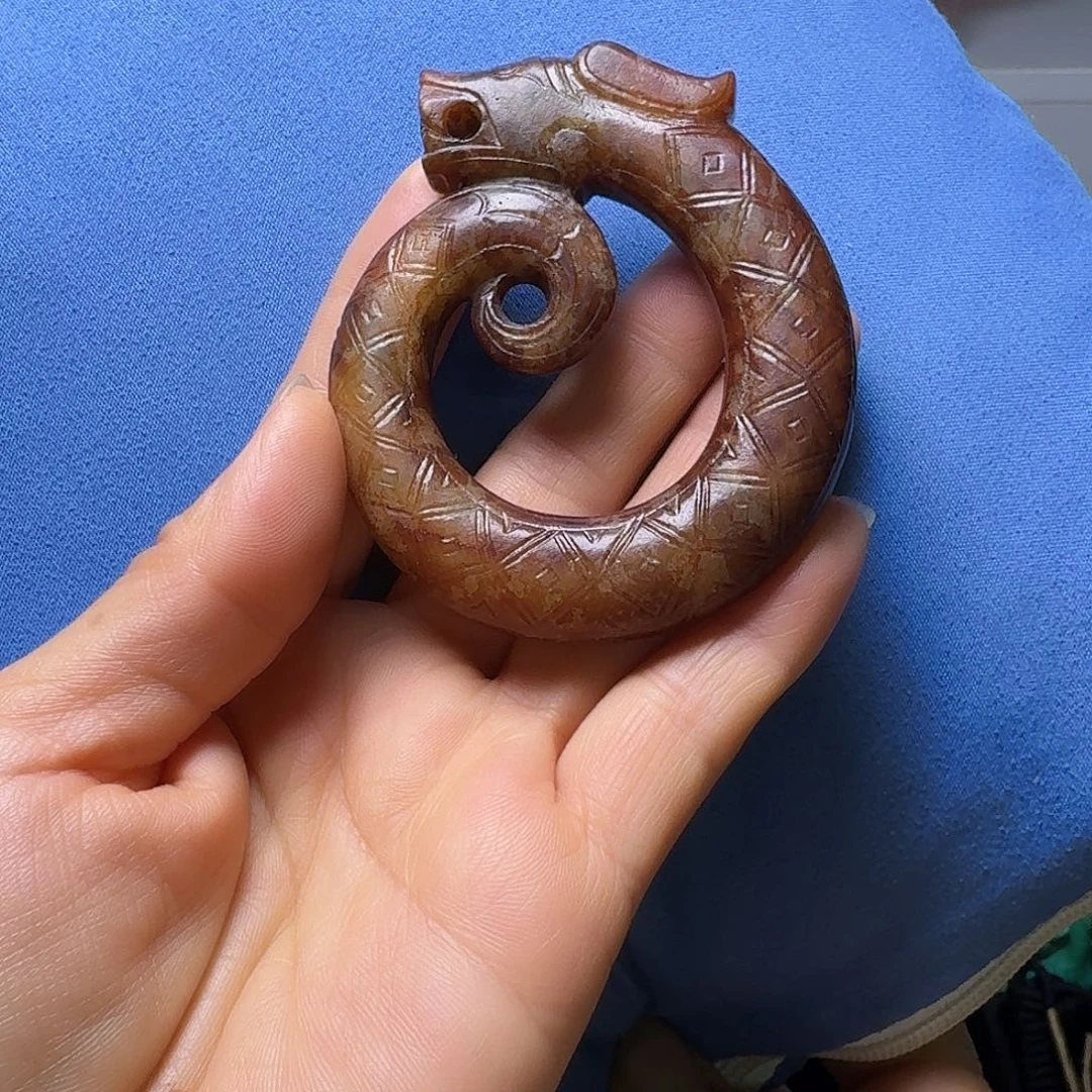 和田玉（糖玉）未镶嵌颈饰