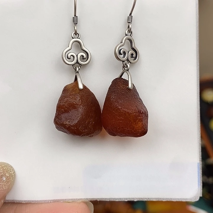 蜜蜡未镶嵌裸石耳坠