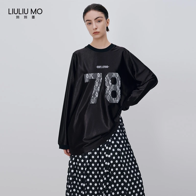 刘刘墨早春设计小众球衣美式百搭时尚潮流复古黑色贴布绣圆领上衣