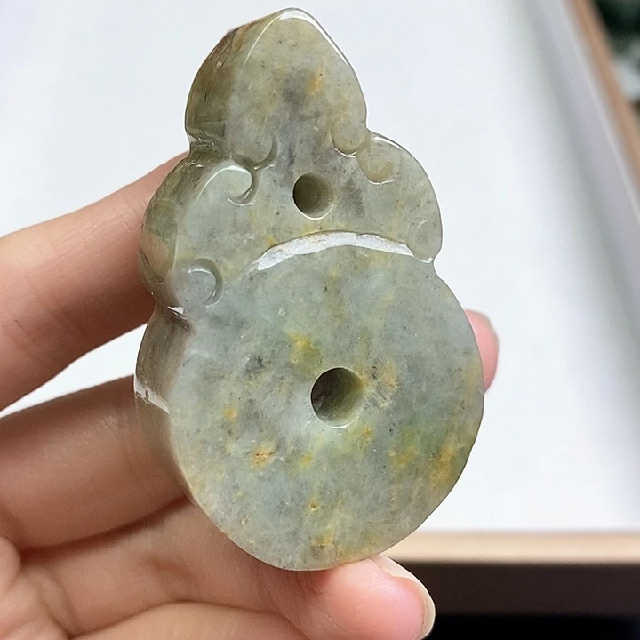 翡翠未镶嵌颈饰天然翡翠43