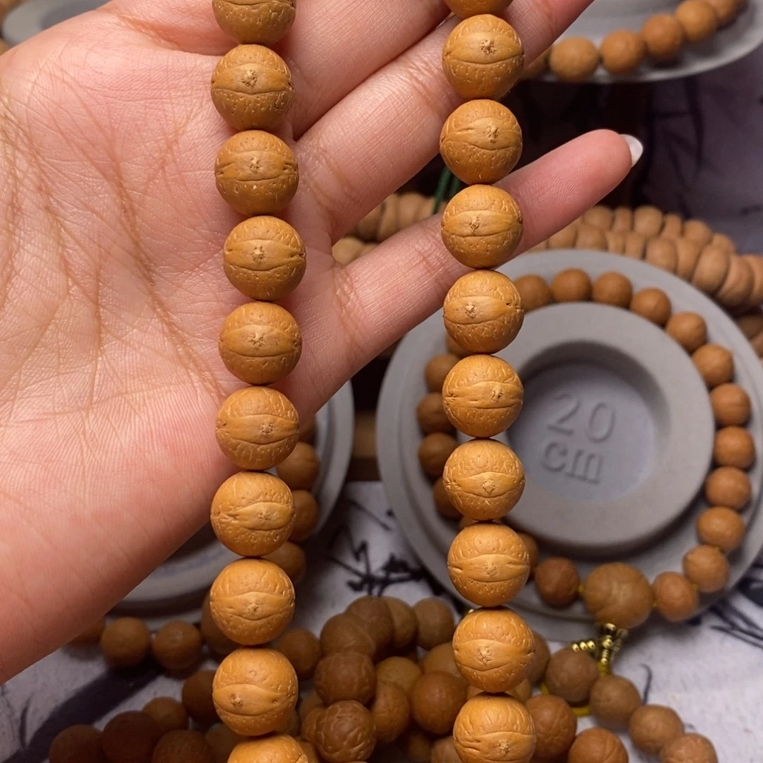 凤眼菩提吊坠手持