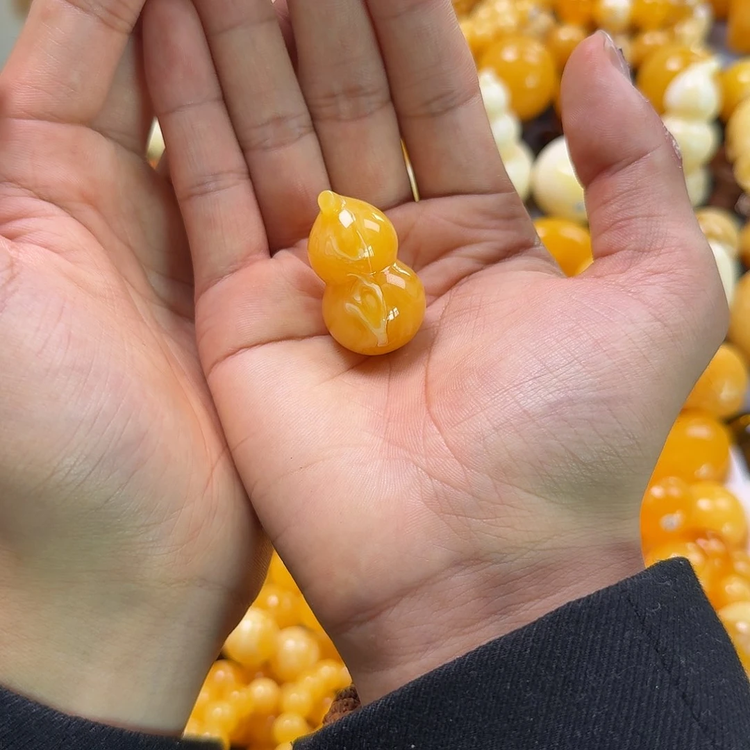 琥珀珠宝奇石未镶嵌葫芦