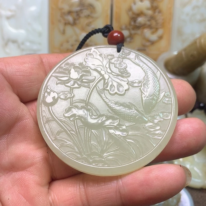 和田玉挂件未镶嵌闲**鹤