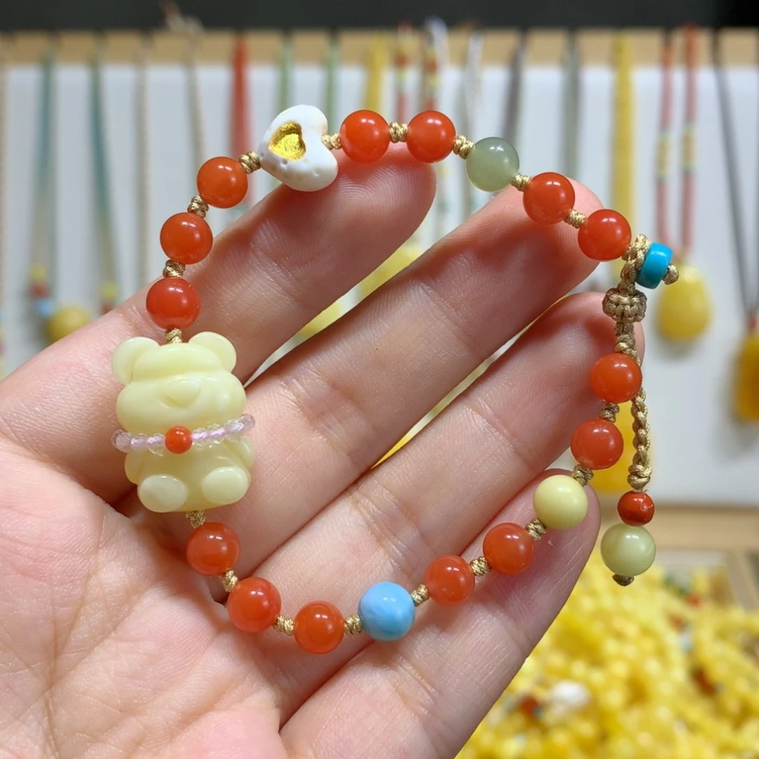未镶嵌蜜蜡手链小熊