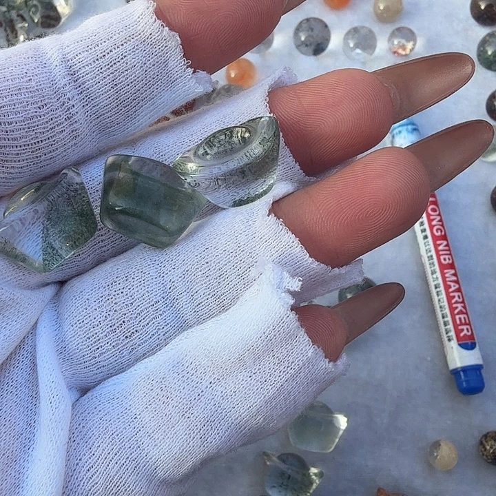 喜***杨水晶车挂未镶嵌水晶