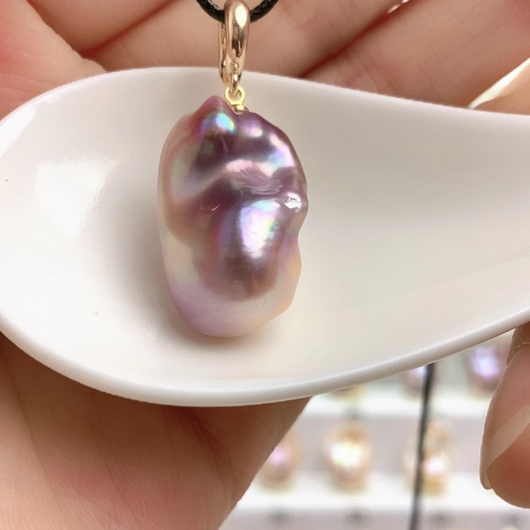 淡水珍珠未镶嵌吊坠(赠链)